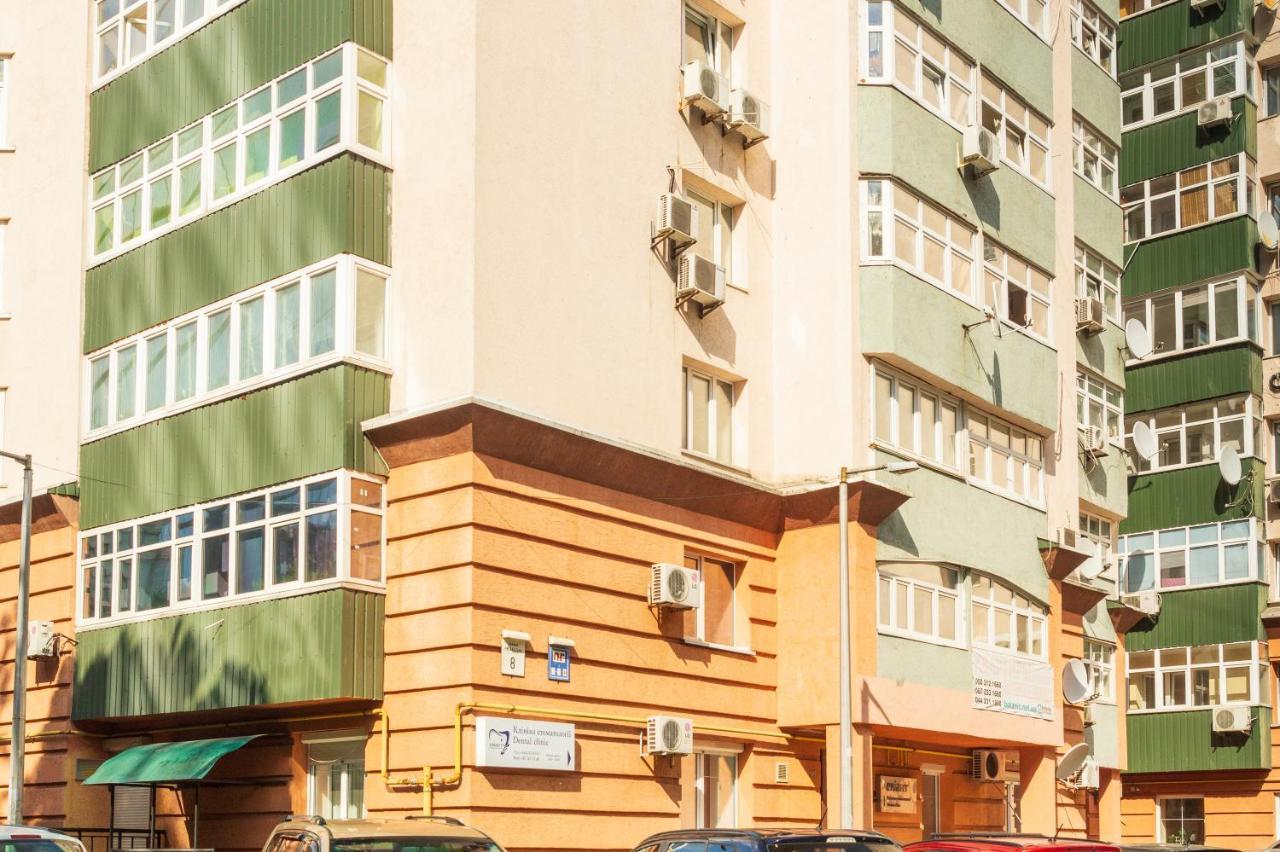 Apartment рыбальская 8 *