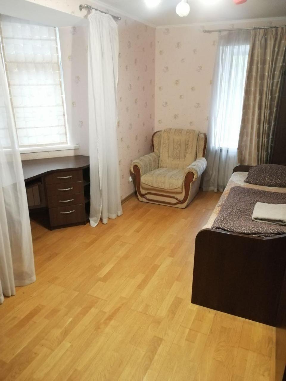 рыбальская 8 Apartment Kyiv